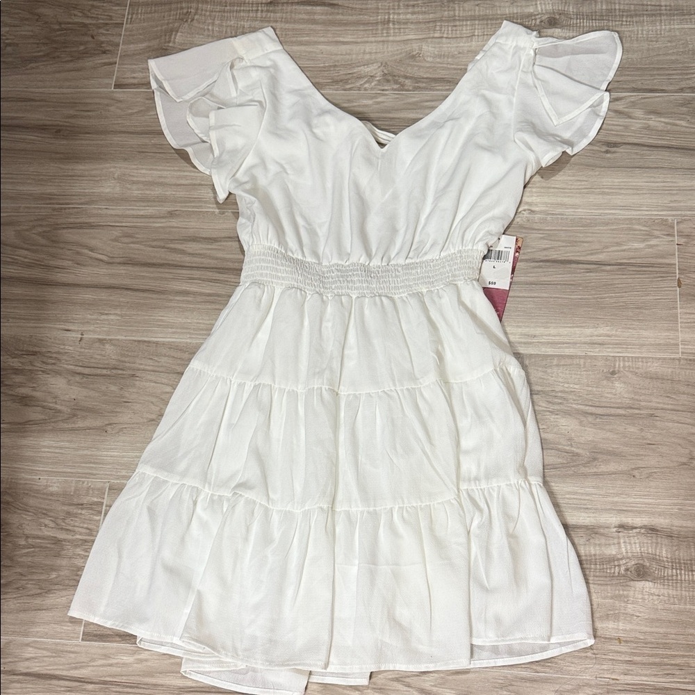 Emerald sundae White Ruffle Sleeve Dress size L